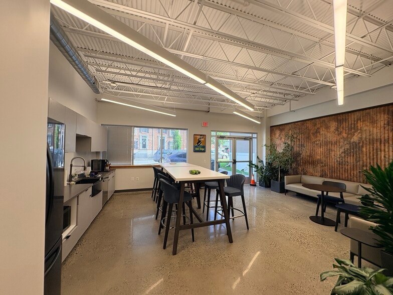 More Photos Of 401 E Elm St, Conshohocken Office For Lease
