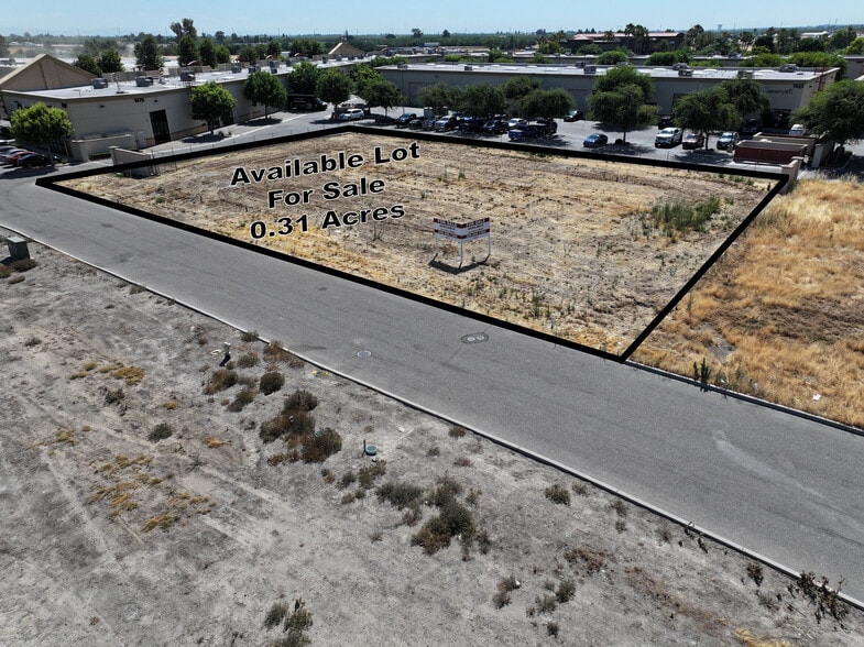 More Photos Of 1413 Moffat Blvd, Manteca Land For Sale