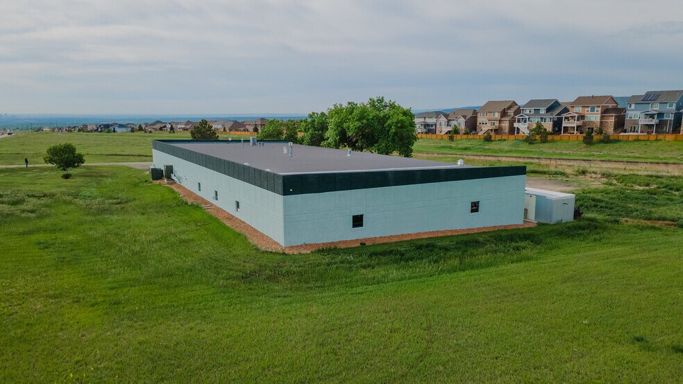 More Photos Of 16800 Highway 72, Arvada Flex For Sale