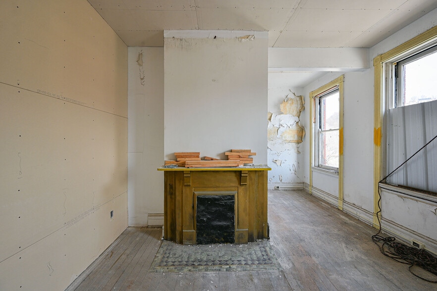 More Photos Of 1913 Central Ave, Cincinnati Office Residential For Sale