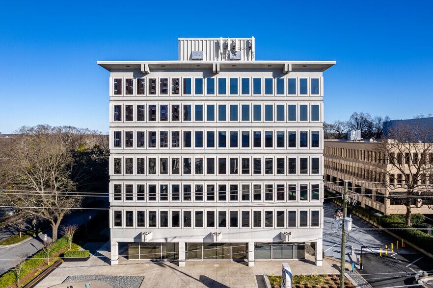 More Photos Of 1819 Peachtree Rd, Atlanta Medical For Lease