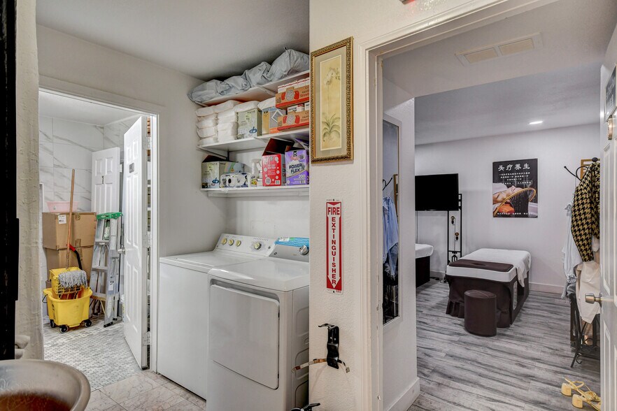 More Photos Of 3097 S Decatur Blvd, Las Vegas Office Residential For Sale