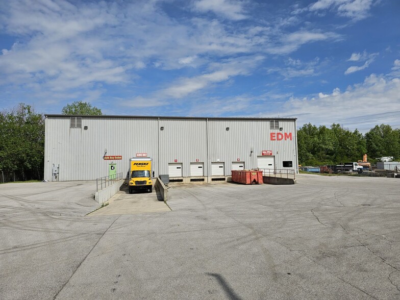 Primary Photo Of 2205 Bremer Rd, Fort Wayne Warehouse For Sale