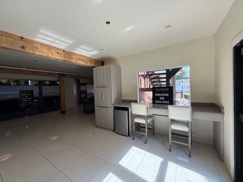 More Photos Of 2 W Saint George Blvd, Saint George Office For Lease