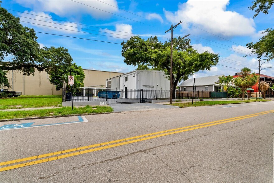 More Photos Of 1517 E 5th Ave, Tampa Office For Sale