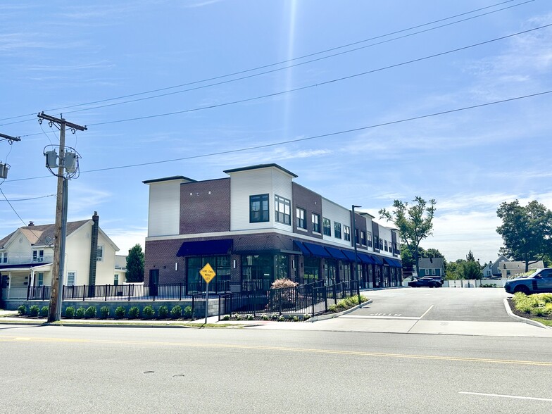 More Photos Of 57 Hamburg Tpke, Riverdale Restaurant For Sale