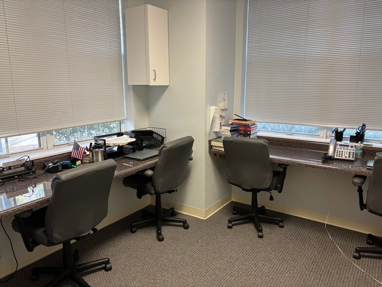 More Photos Of 3606 Maclay Blvd S, Tallahassee Medical For Lease