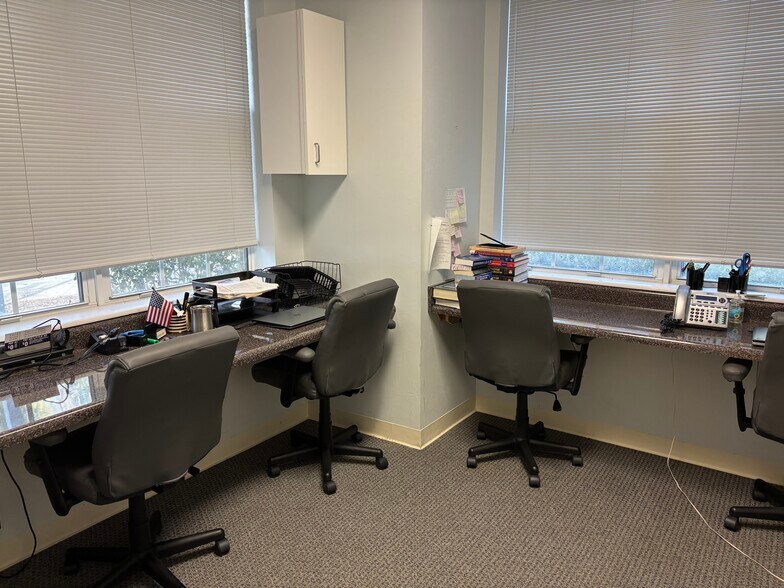 More Photos Of 3606 Maclay Blvd S, Tallahassee Medical For Lease