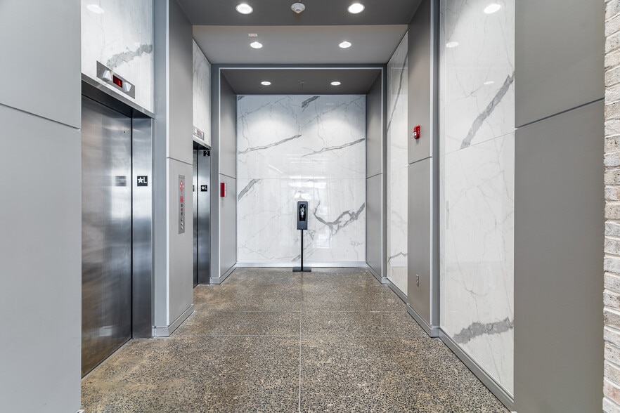 More Photos Of 4130 Sky Train Way, College Park Office For Lease
