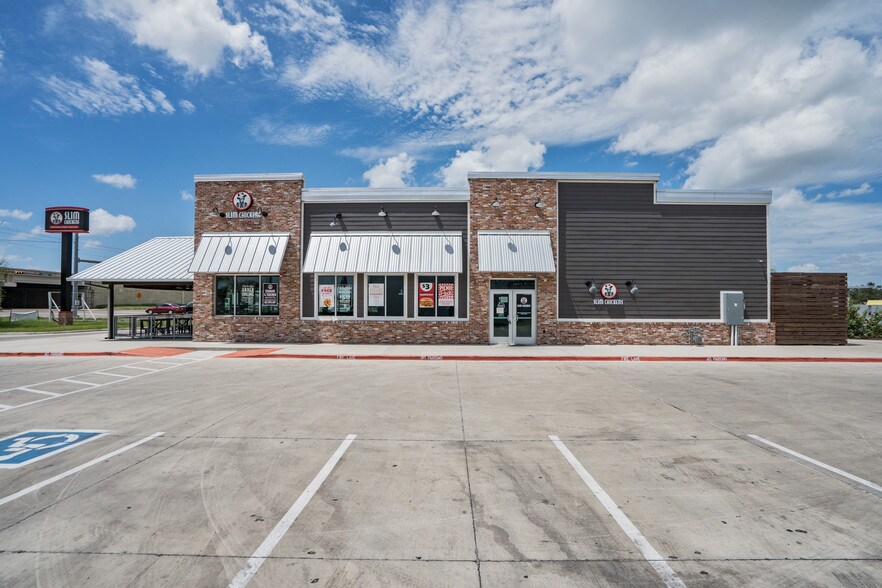 1402 N Westgate Dr, Weslaco, TX 78596 Fast Food For Sale