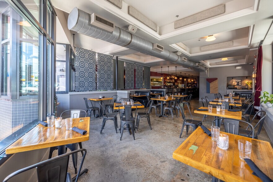 More Photos Of 743 Haywood Rd, Asheville Restaurant For Sale