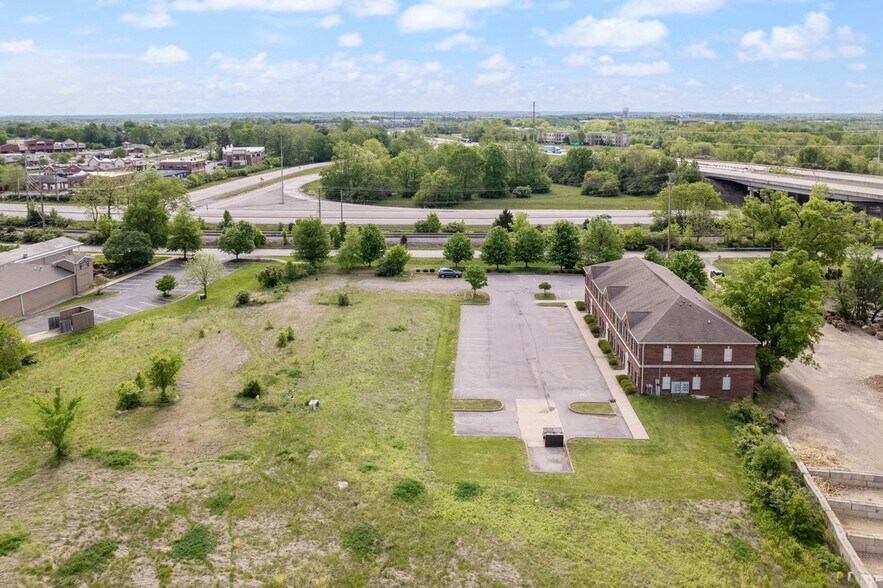 More Photos Of 12307 Old Lagrange Rd, Louisville Medical For Lease