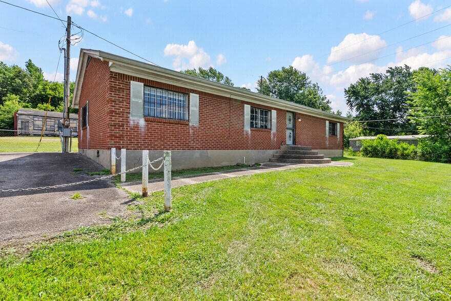 More Photos Of 130 Cooper Run, Shepherdsville Warehouse For Sale