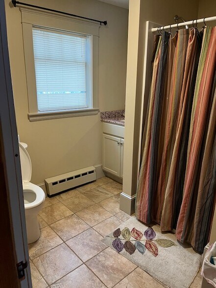 More Photos Of 388 Nashua St, Milford Specialty For Lease