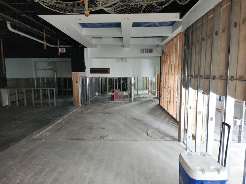 More Photos Of 14955 Gulf Blvd, Madeira Beach Restaurant For Lease