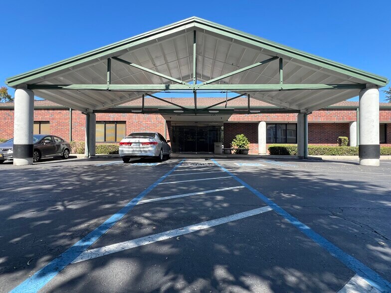 More Photos Of 1081 Market Pl, San Ramon Medical For Sale