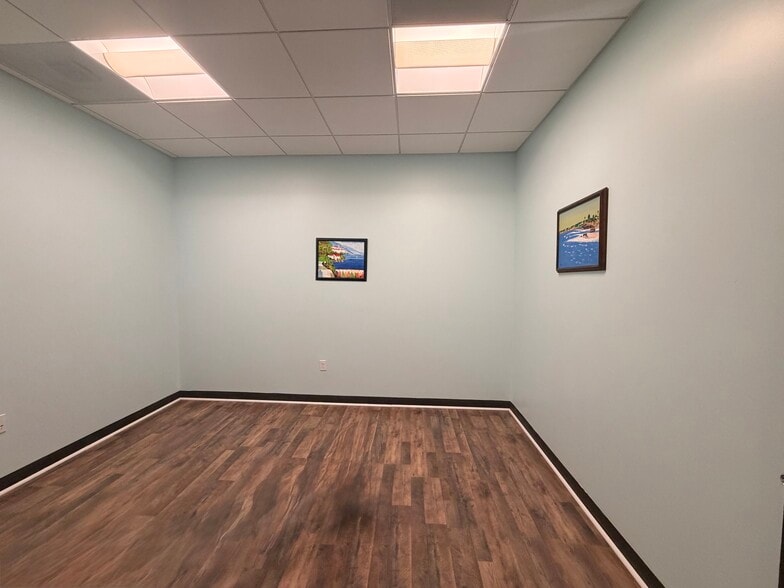More Photos Of 5927 Balfour Ct, Carlsbad Office For Sale