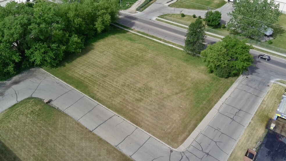 More Photos Of 109 Crosby ave, Janesville Land For Sale