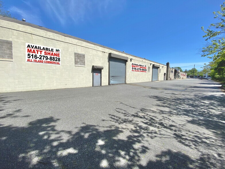 More Photos Of 6133 Jericho Tpke, Commack Storefront For Lease