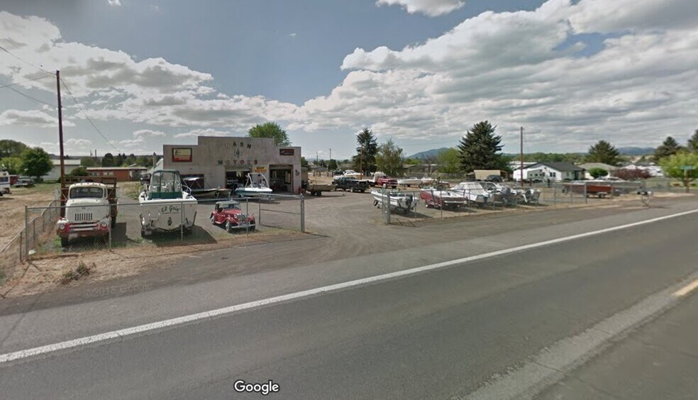 More Photos Of 701 Se Combs Flat Rd, Prineville Auto Repair For Sale