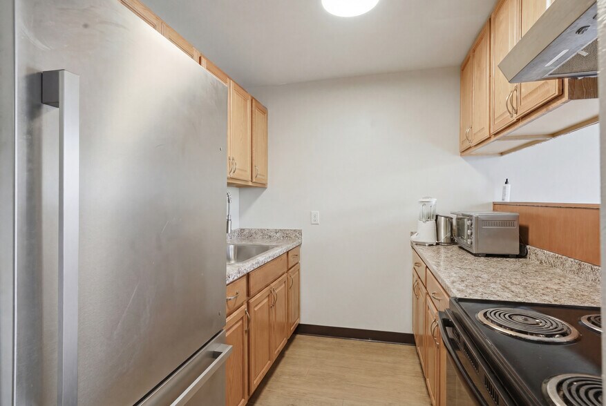 More Photos Of 4803 S Henderson St, Seattle Apartments For Sale