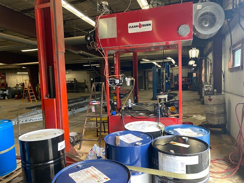 More Photos Of 112 Squires Rd, North Clarendon Auto Dealership For Sale