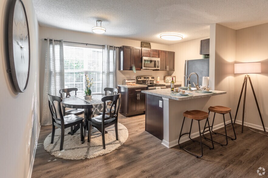 More Photos Of 6139 Edward St, Norfolk Apartments For Sale
