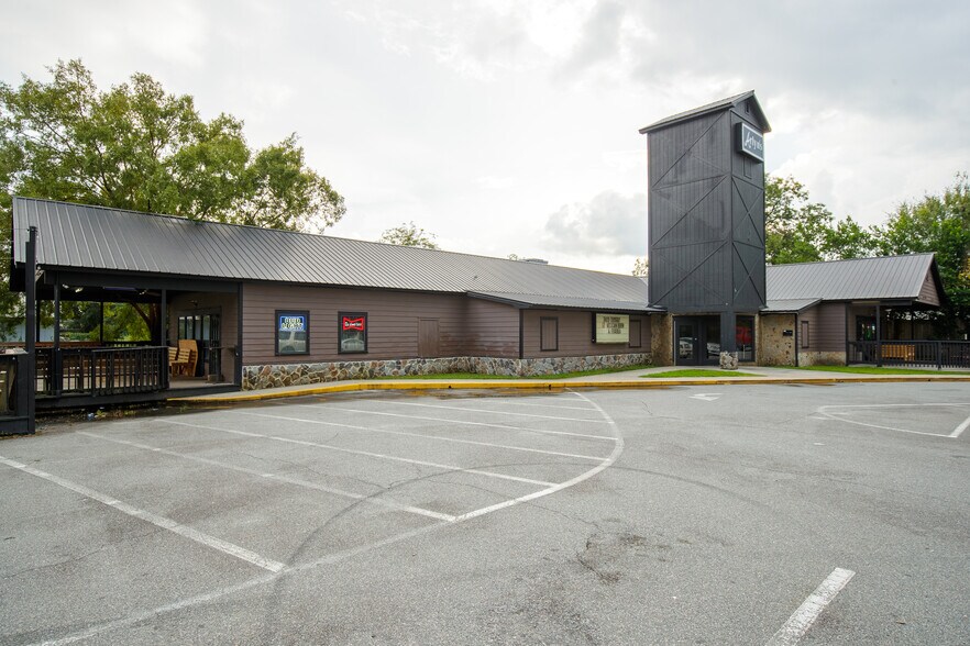 More Photos Of 1903 Baytree Pl, Valdosta Restaurant For Sale