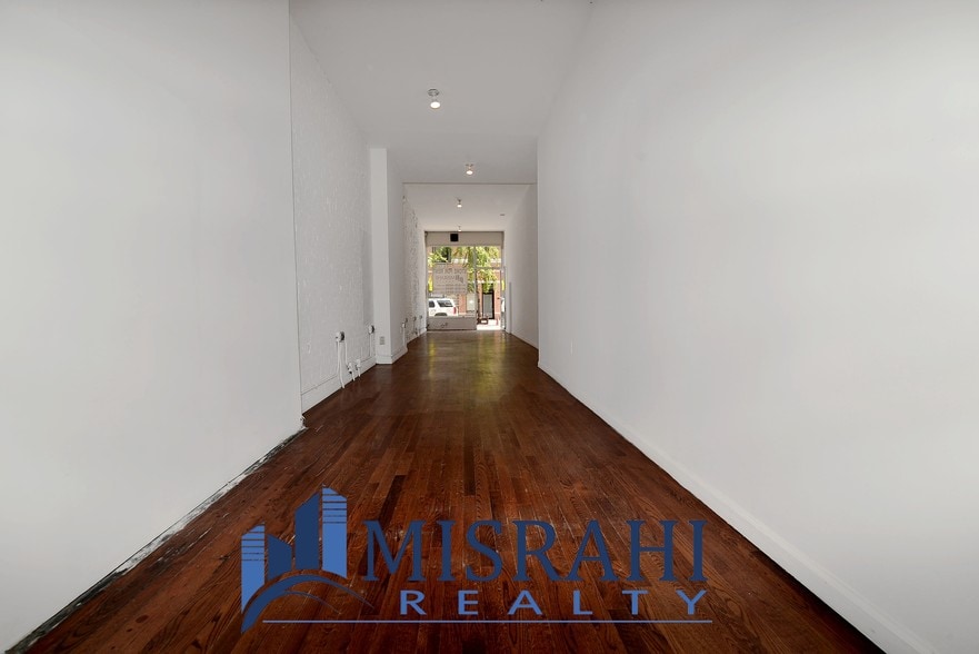 More Photos Of 42 Avenue B, New York Apartments For Lease