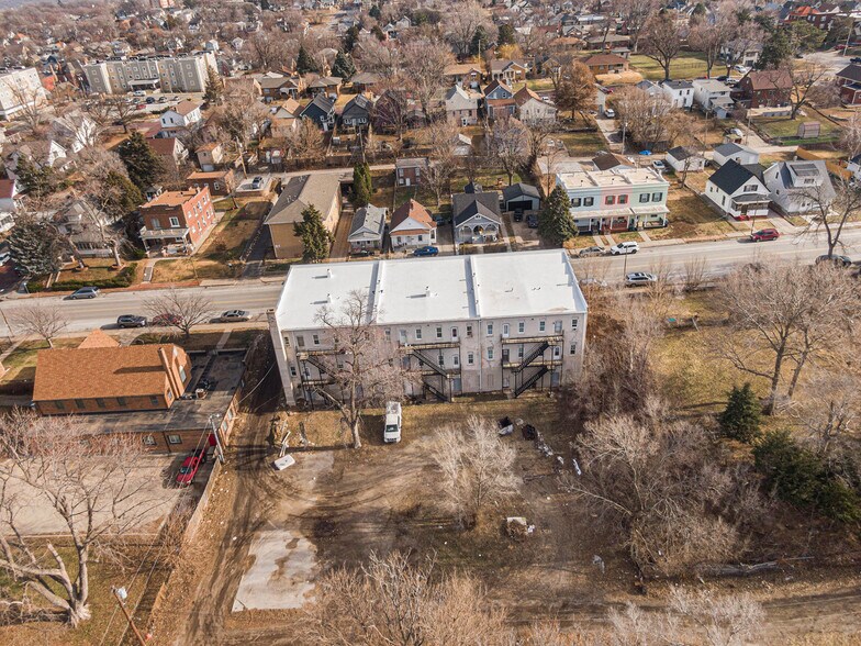 More Photos Of 2416 S 16th St, Omaha Apartments For Sale