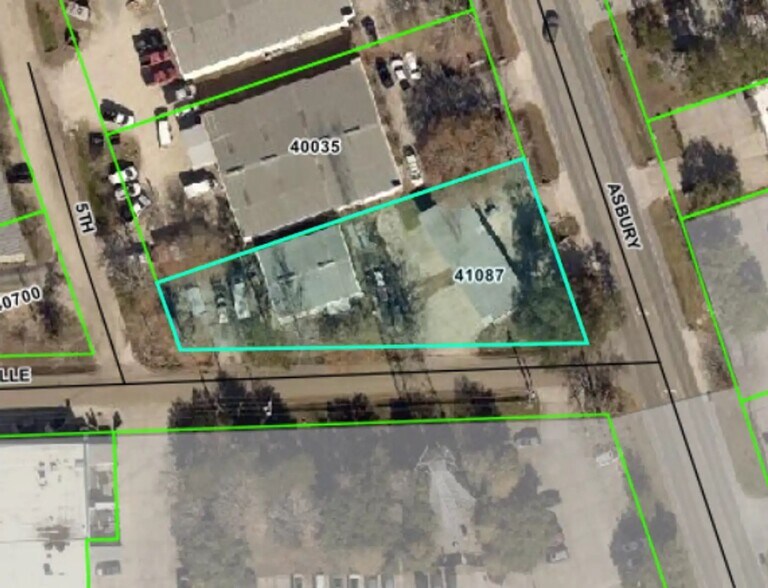 More Photos Of 4019 Lasalle St, Mandeville Storefront Retail Office For Sale