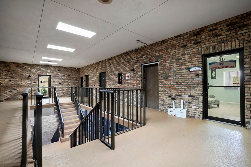 More Photos Of 3003 S Congress Ave, Lake Worth Medical For Sale