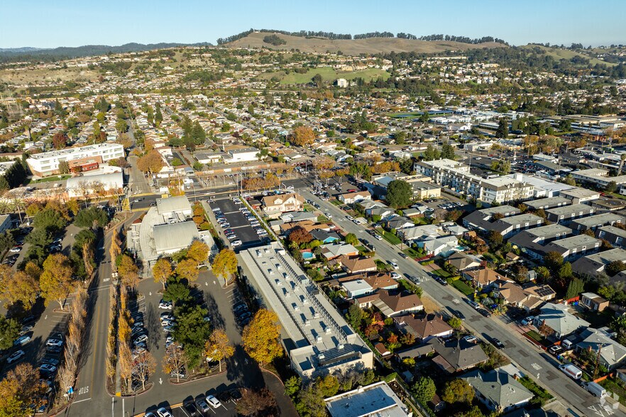 More Photos Of 13939 E 14th St, San Leandro Medical For Lease