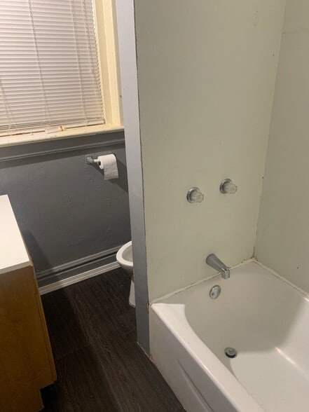 More Photos Of 5206 St John Ave, Kansas City Apartments For Sale