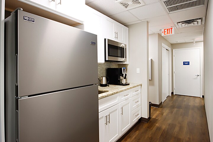 More Photos Of 5300 N Federal Hwy, Fort Lauderdale Office For Sale