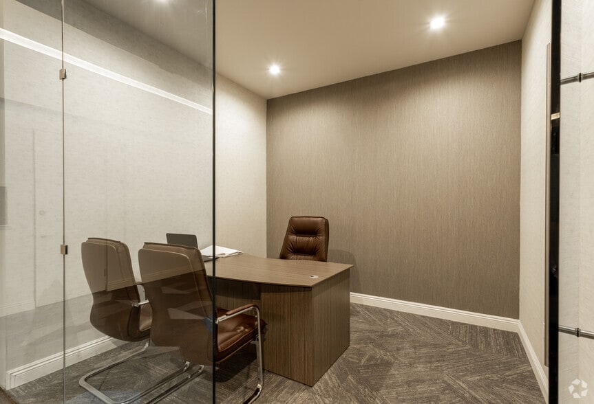 More Photos Of 415 Huntington Dr, San Marino Loft Creative Space For Lease