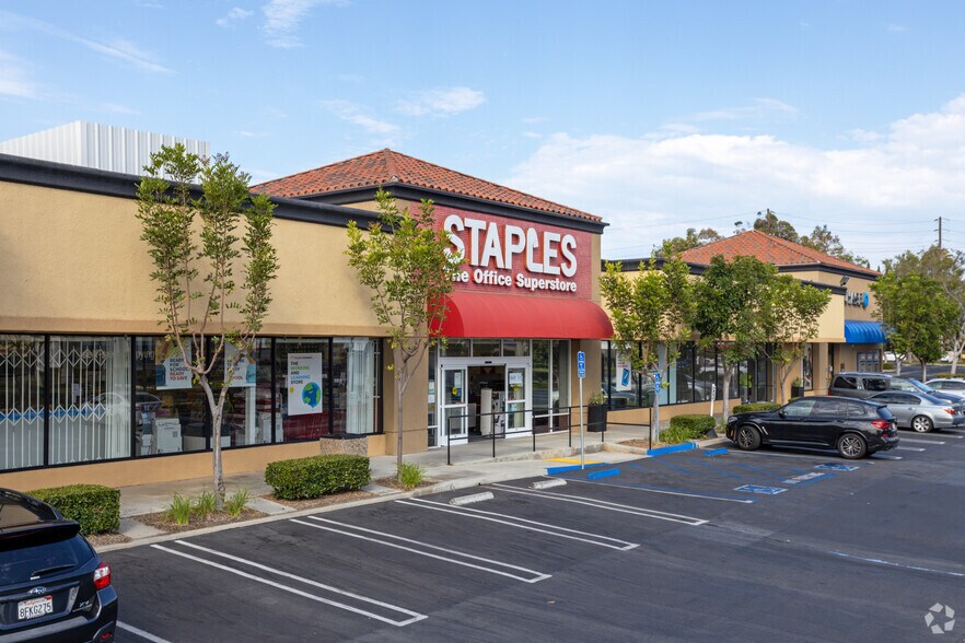 More Photos Of 2700-2750 Pacific Coast Hwy, Torrance Unknown For Lease