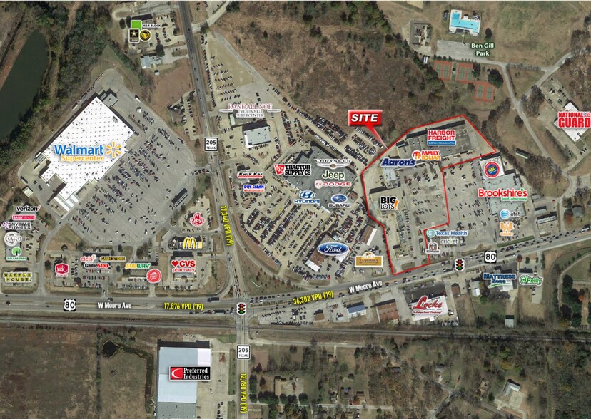 More Photos Of 1400-1418 W Moore Ave, Terrell Unknown For Lease