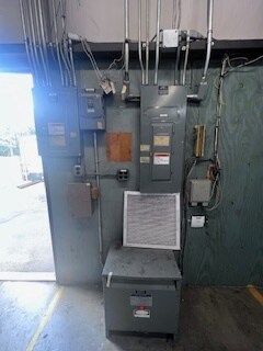 More Photos Of 1943 Baker Rd, High Point Industrial For Lease