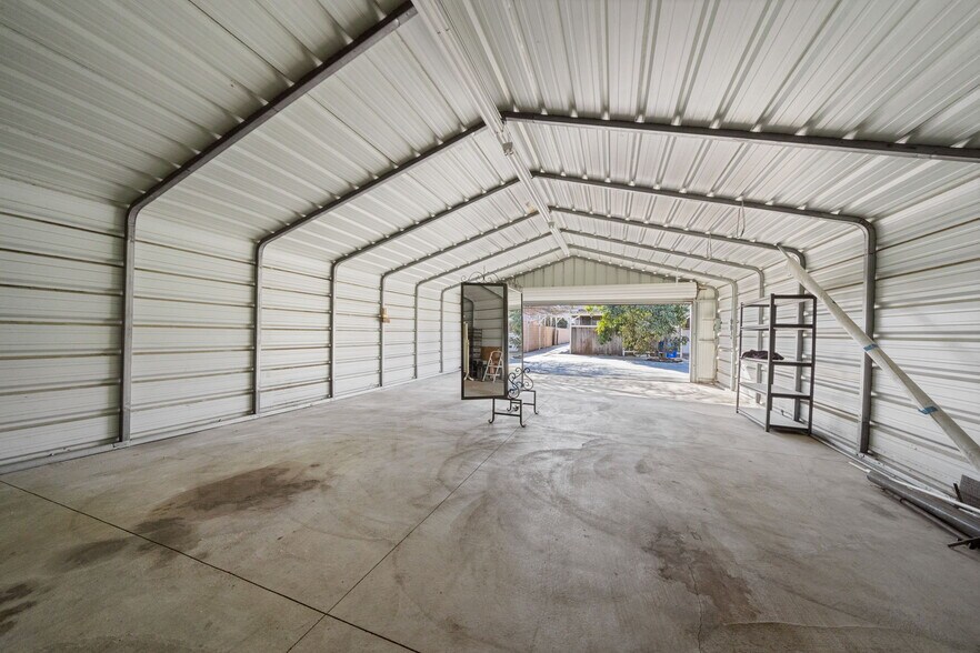 More Photos Of 339-341 E 220th St, Carson Multifamily For Sale