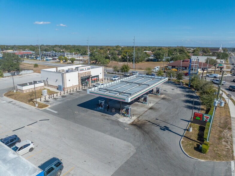 More Photos Of 1690 E Hinson Ave, Haines City Service Station For Sale