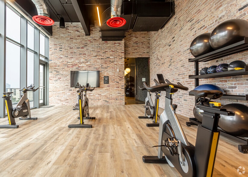 More Photos Of 221 SW 1st Ave, Fort Lauderdale Apartments For Lease