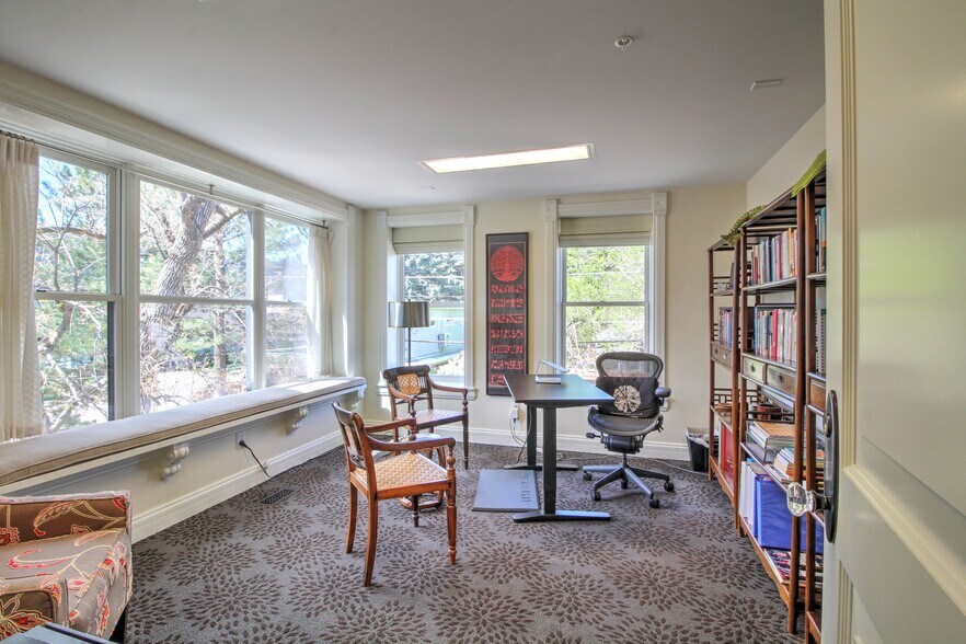 More Photos Of 3011 Broadway St, Boulder Office For Sale