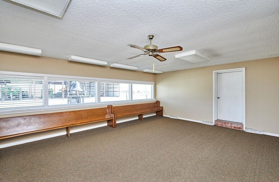 More Photos Of 22952 141st Dr, Bouton Religious Facility For Sale