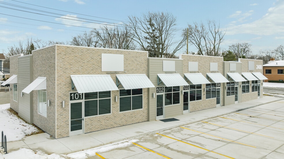 Primary Photo Of 2400 Greenfield rd, Berkley Medical For Lease