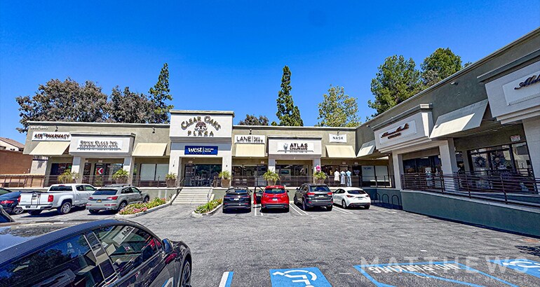 Primary Photo Of 1861-1883 E Thousand Oaks Blvd, Thousand Oaks General Retail For Lease