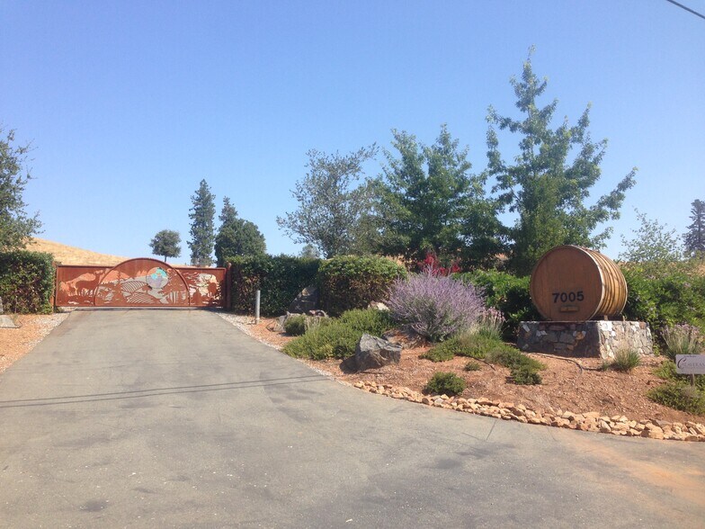 More Photos Of 7005 Mountain Ranch Rd, Mountain Ranch Land For Sale