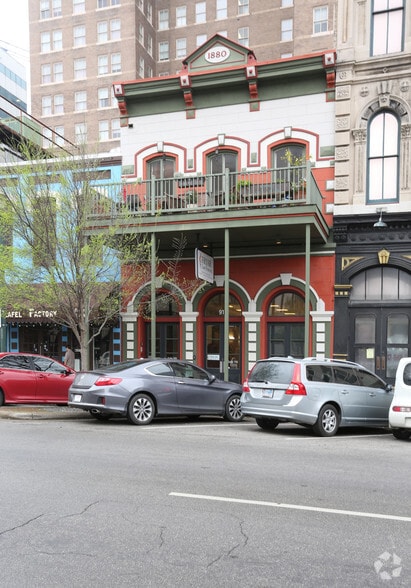 Primary Photo Of 912 Prairie St, Houston Office For Lease