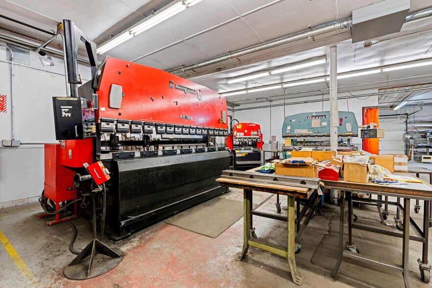 More Photos Of 205 Commercial St, Whitman Manufacturing For Sale