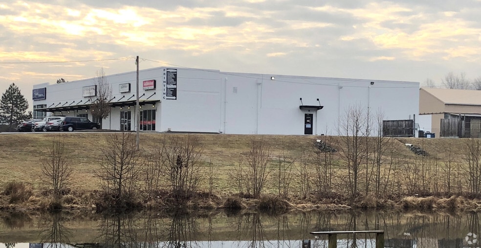 More Photos Of 7627 Leonardtown Rd, Hughesville Storefront Retail Office For Lease